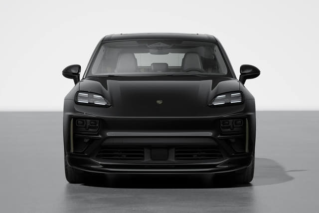 Color Jet Black Metallic Image - 3254